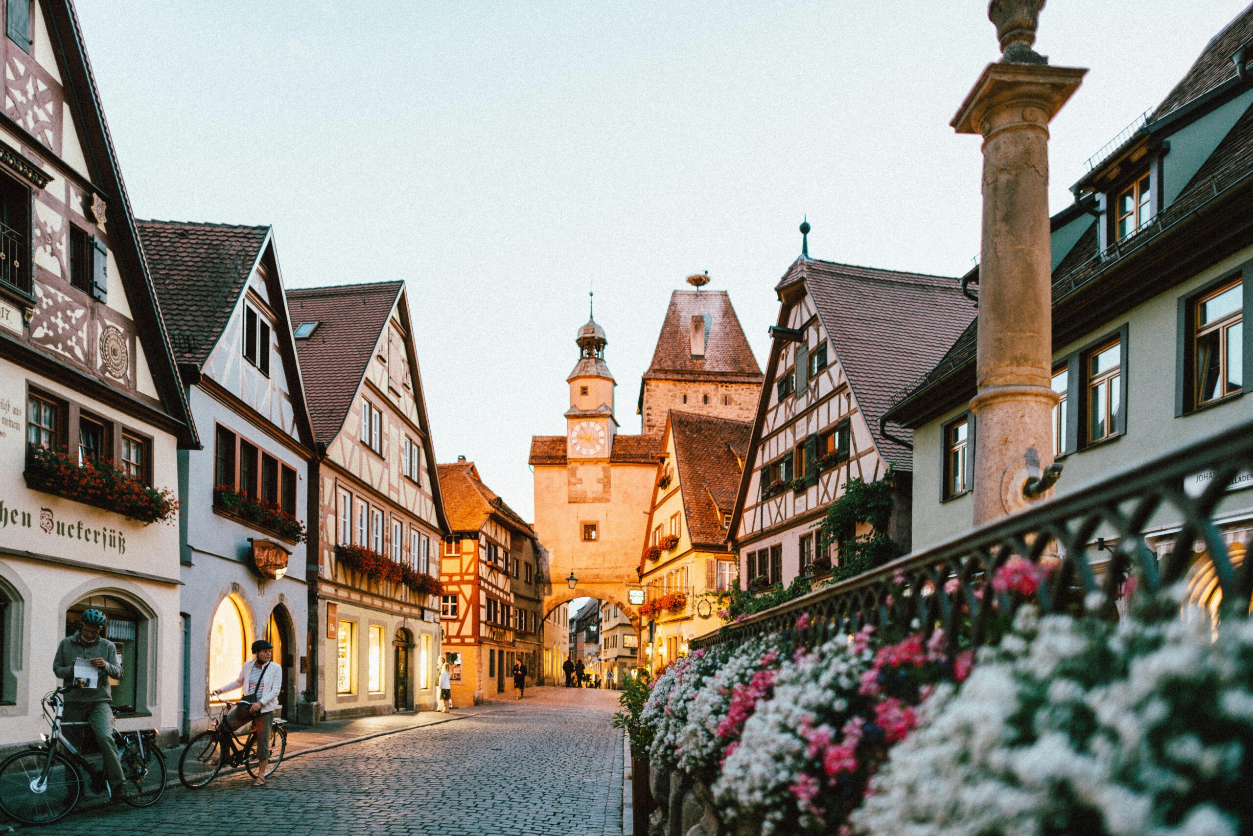 Europe Tour Package - Image 2